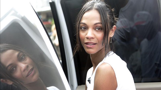 ZOE MTV AWARDS.jpg